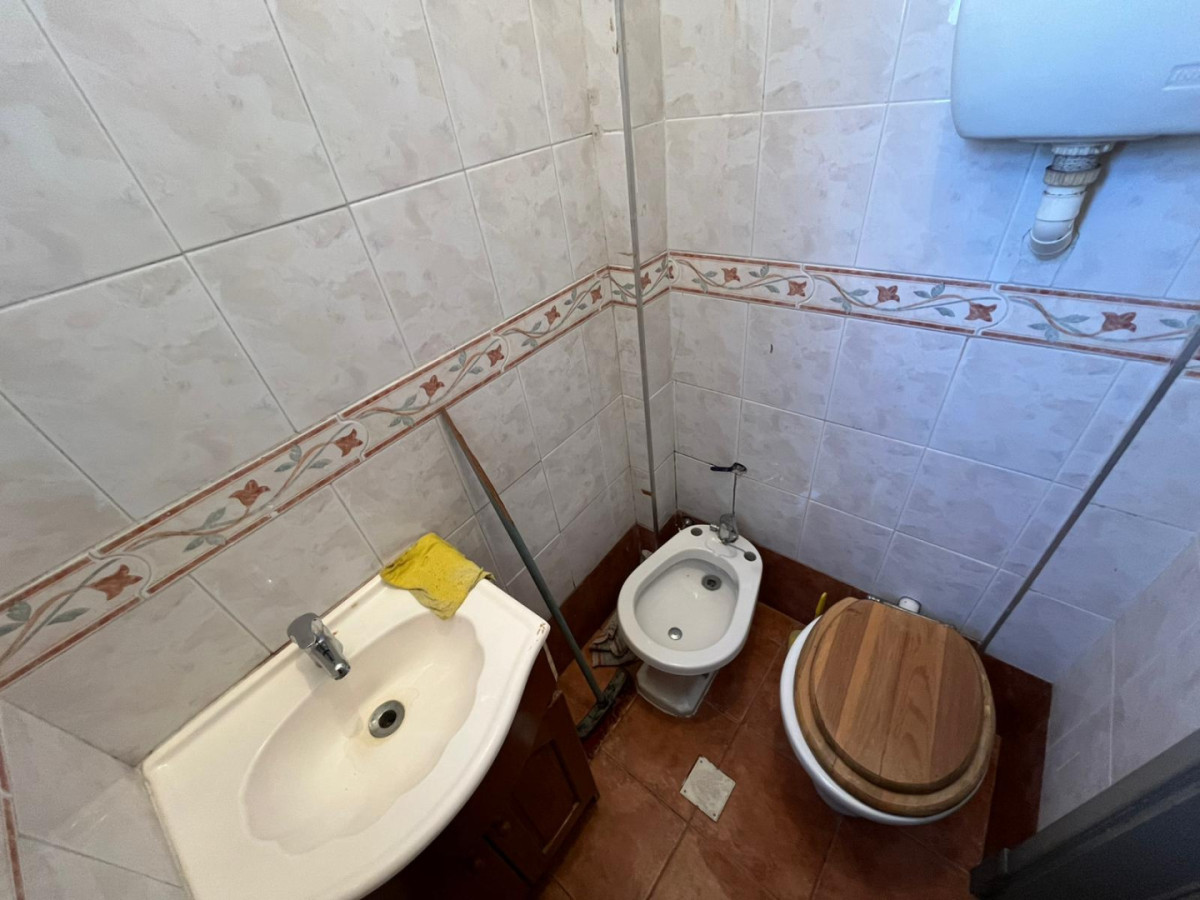 Oficina ID.5524 - Venta o Alquiler Oficina Equipada Ciudad Vieja