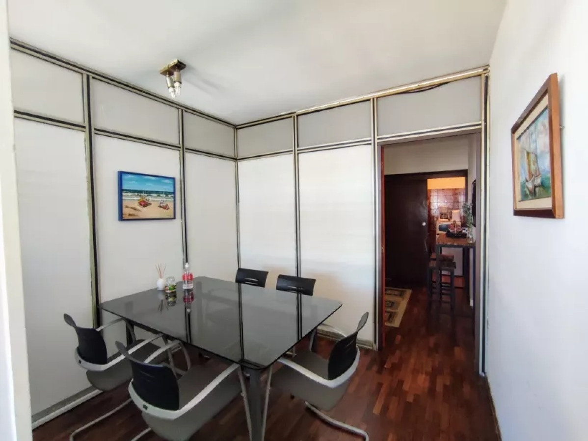 Oficina ID.3702 - Venta Oficina Cordón 54m2 frente al Edificio del Notariado