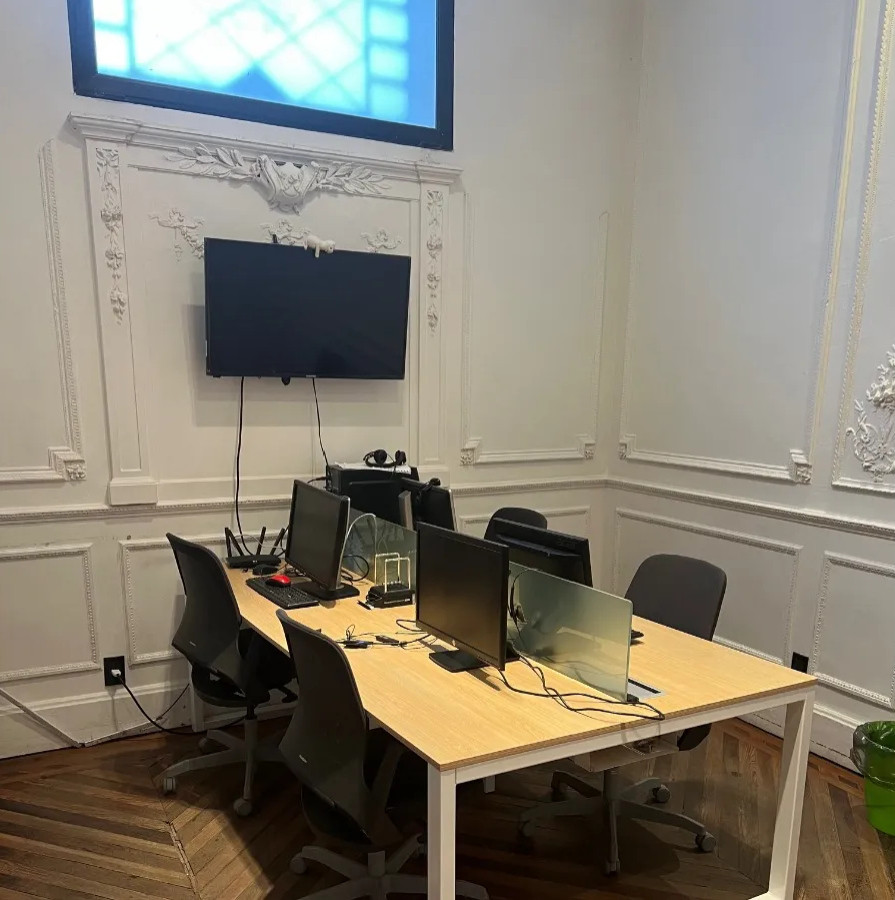 Oficina ID.5293 - Alquiler Oficina Cowork Ciudad Vieja 18m2