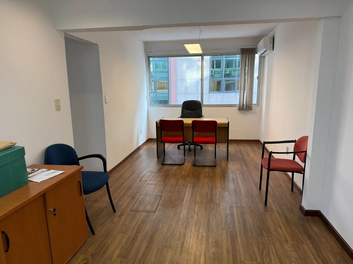 Oficina ID.4767 - Venta Oficina 60m2 Ciudad Vieja  