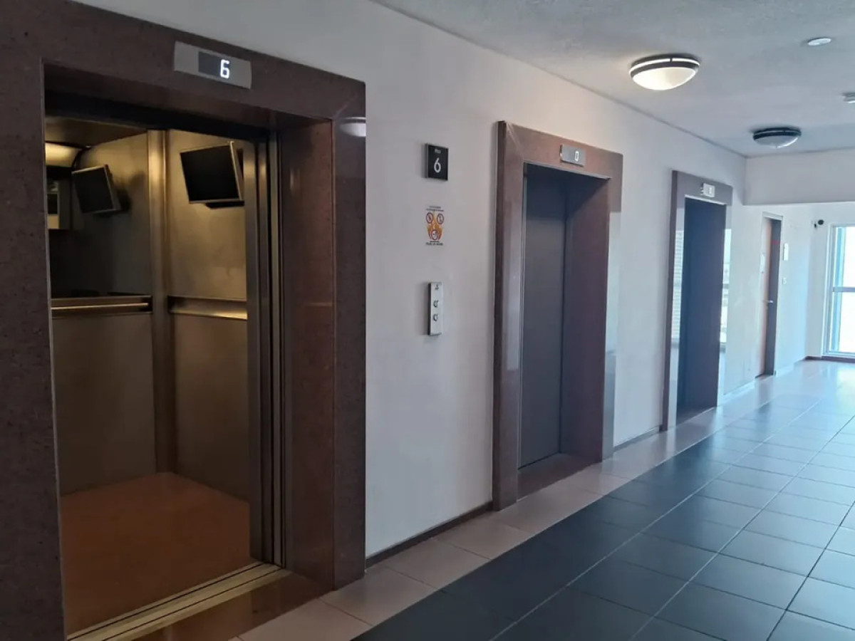 Oficina ID.6214 - Alquiler Oficina con Garaje Torre de los Profesionales Centro
