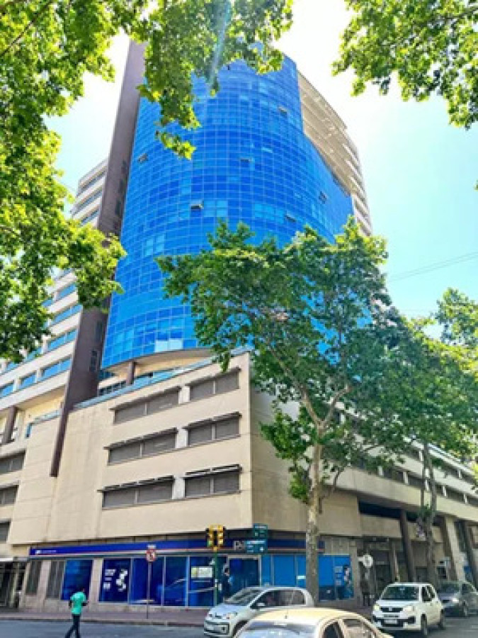 Oficina ID.6214 - Alquiler Oficina con Garaje Torre de los Profesionales Centro