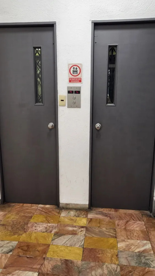 Oficina ID.4820 - Venta Oficina con renta 30m2 Centro 