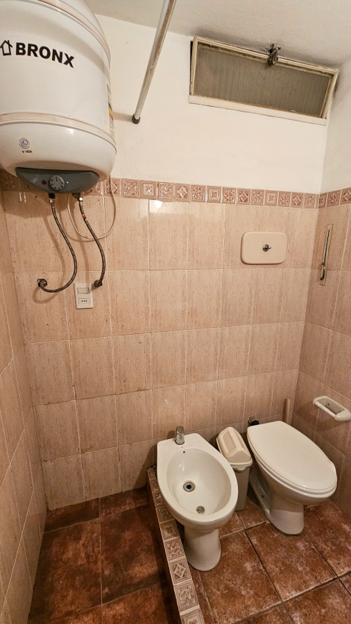 Oficina ID.4670 - Alquiler y Venta Oficina o Apartamento Cordón 