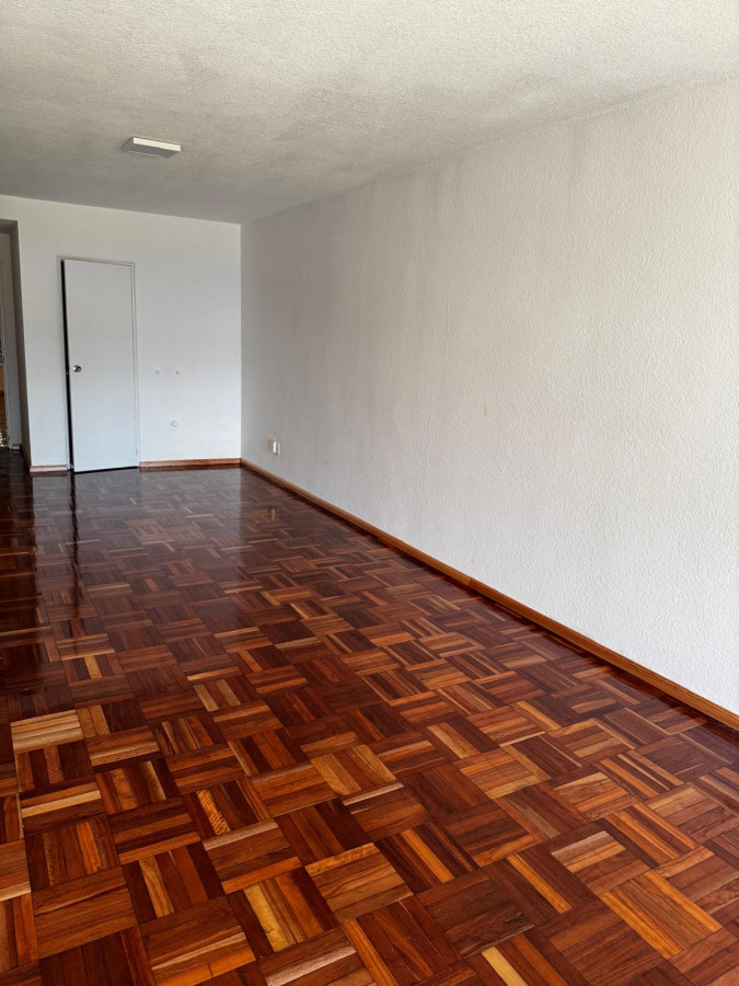 Oficina ID.5576 - Alquiler Oficinas Centro Plaza Independencia