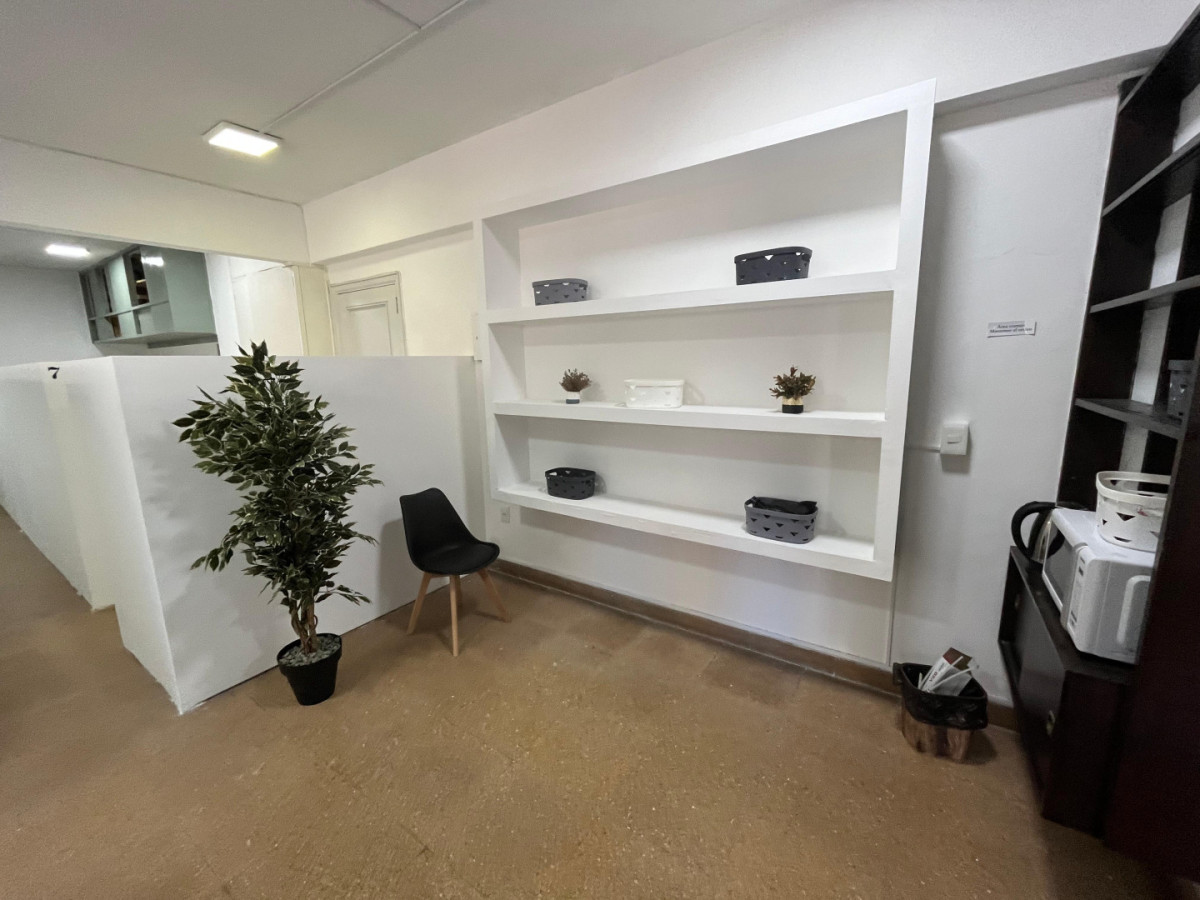 Oficina ID.5158 - Venta Oficina con cubiculos tipo Cowork Centro 70m2