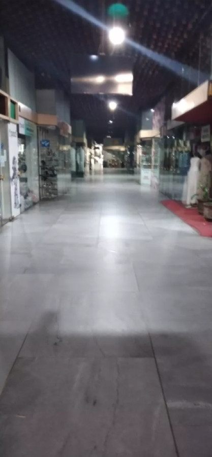 Oficina ID.5273 - Alquiler Oficina o Local  Grande Galería Cristal Centro 386m2