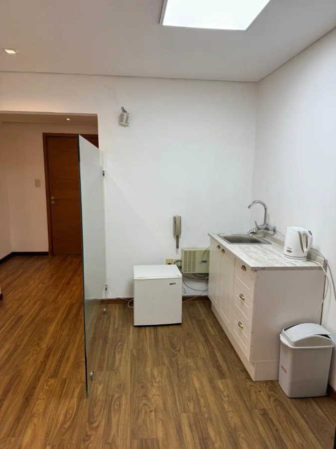 Oficina ID.4767 - Venta Oficina 60m2 Ciudad Vieja  