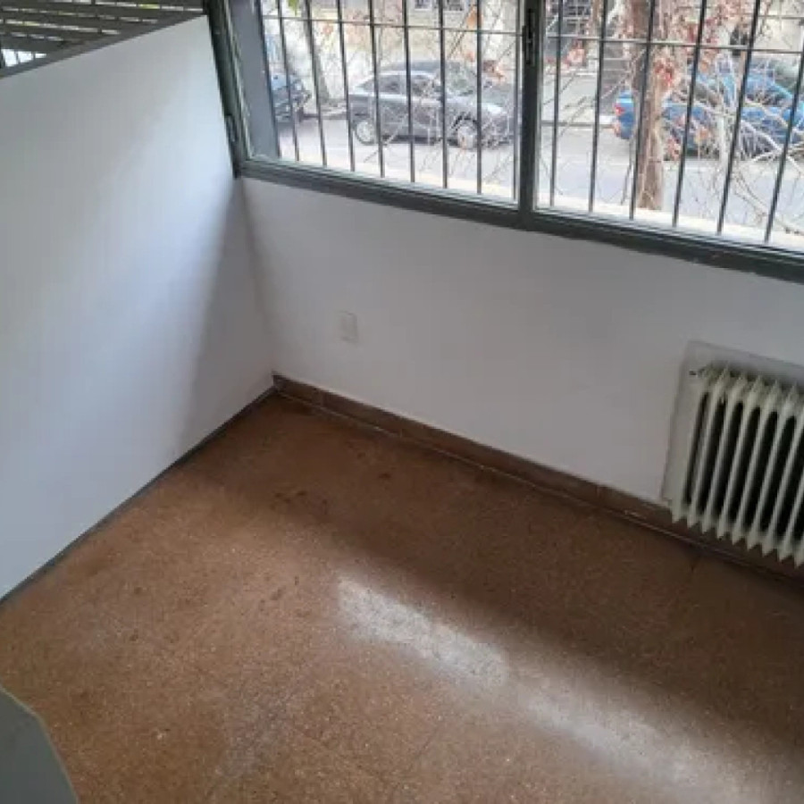 Oficina ID.5928 - Alquiler Oficinas o Espacios de Trabajo Semiabierto Centro 6m2