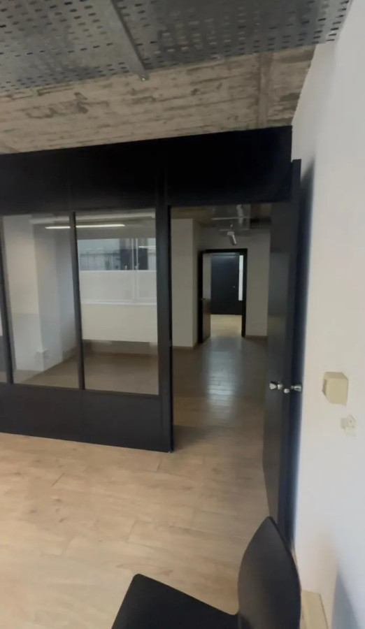 Oficina ID.4658 - Alquiler 3 Oficinas 25,5 m2 Ciudad Vieja