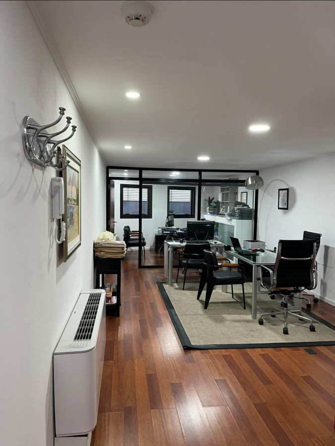 Oficina ID.4718 - Venta Oficina 37m2 Ciudad Vieja 