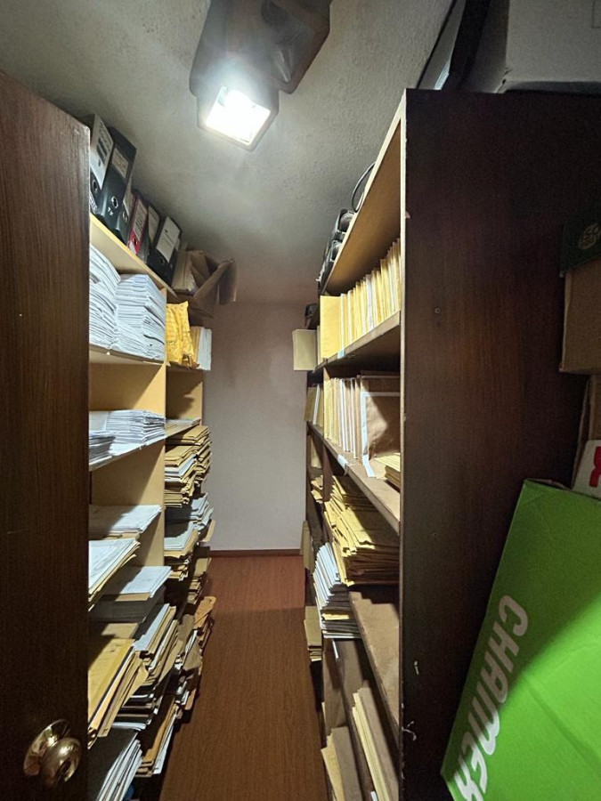 Oficina ID.6064 - Venta Oficina 2 Privados Ciudad Vieja 98m2