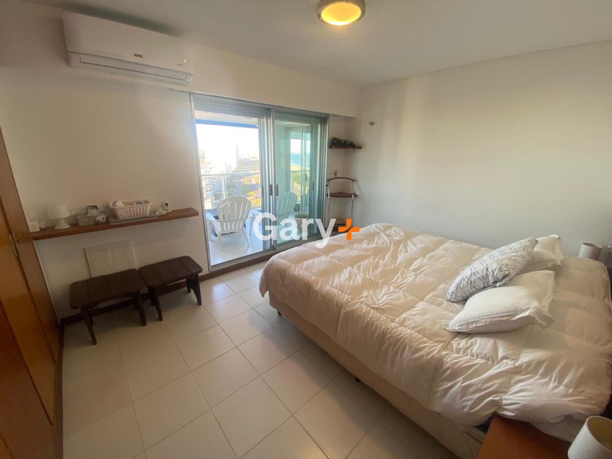 Apartamento ID.28363 - Apartamento 3 dormitorios en alquiler temporal,. Playa Brava, Punta del Este