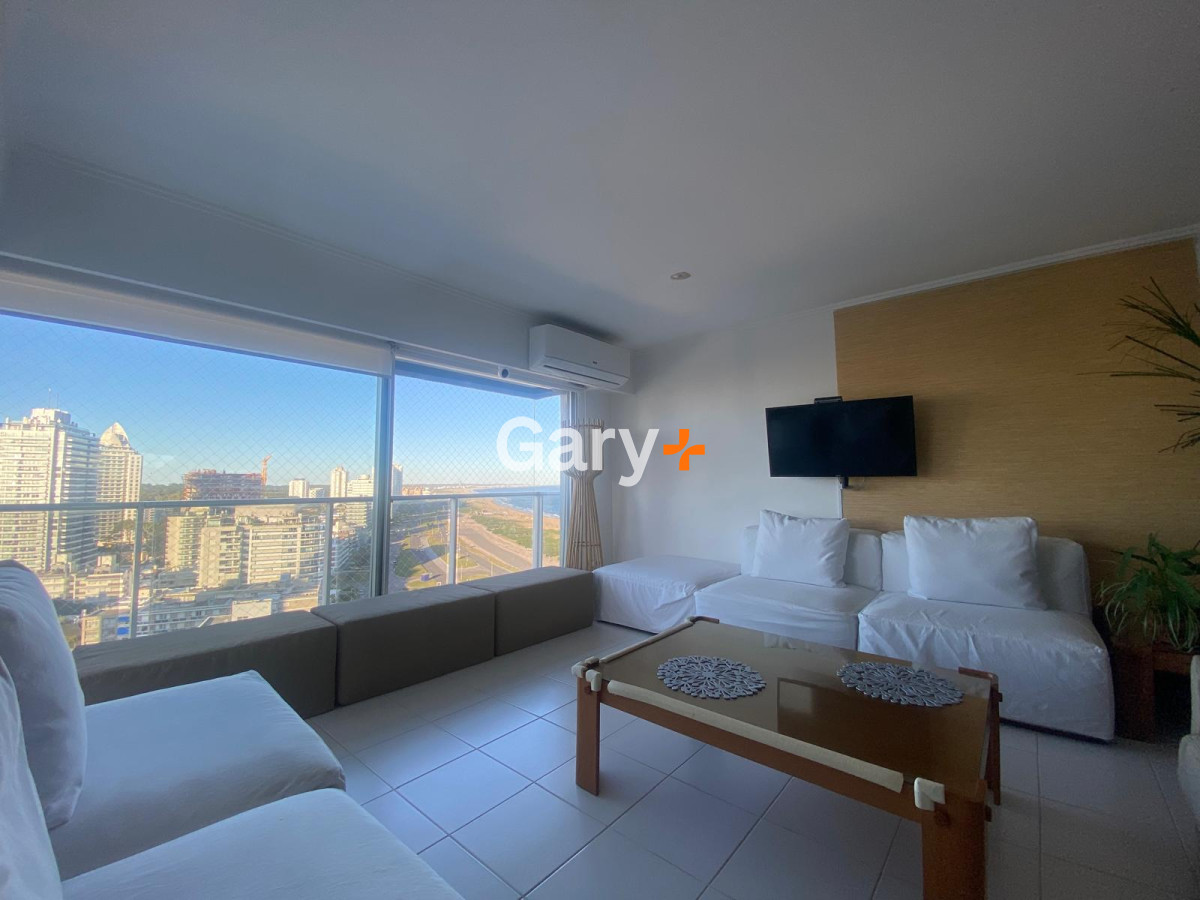 Apartamento ID.28363 - Apartamento 3 dormitorios en alquiler temporal,. Playa Brava, Punta del Este