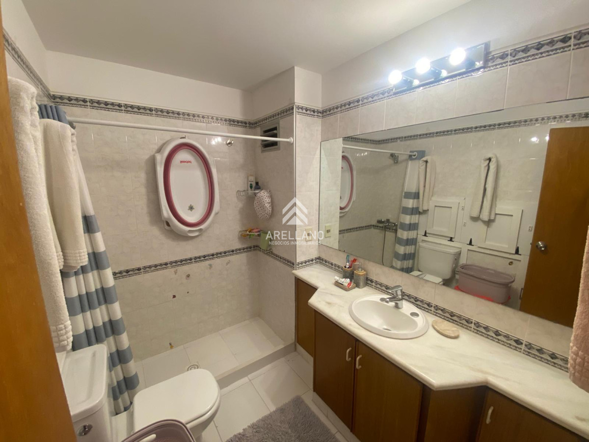 Apartamento ID.4238 - Apartamento 3 dormitorios en alquiler temporal Playa Brava, Punta del Este