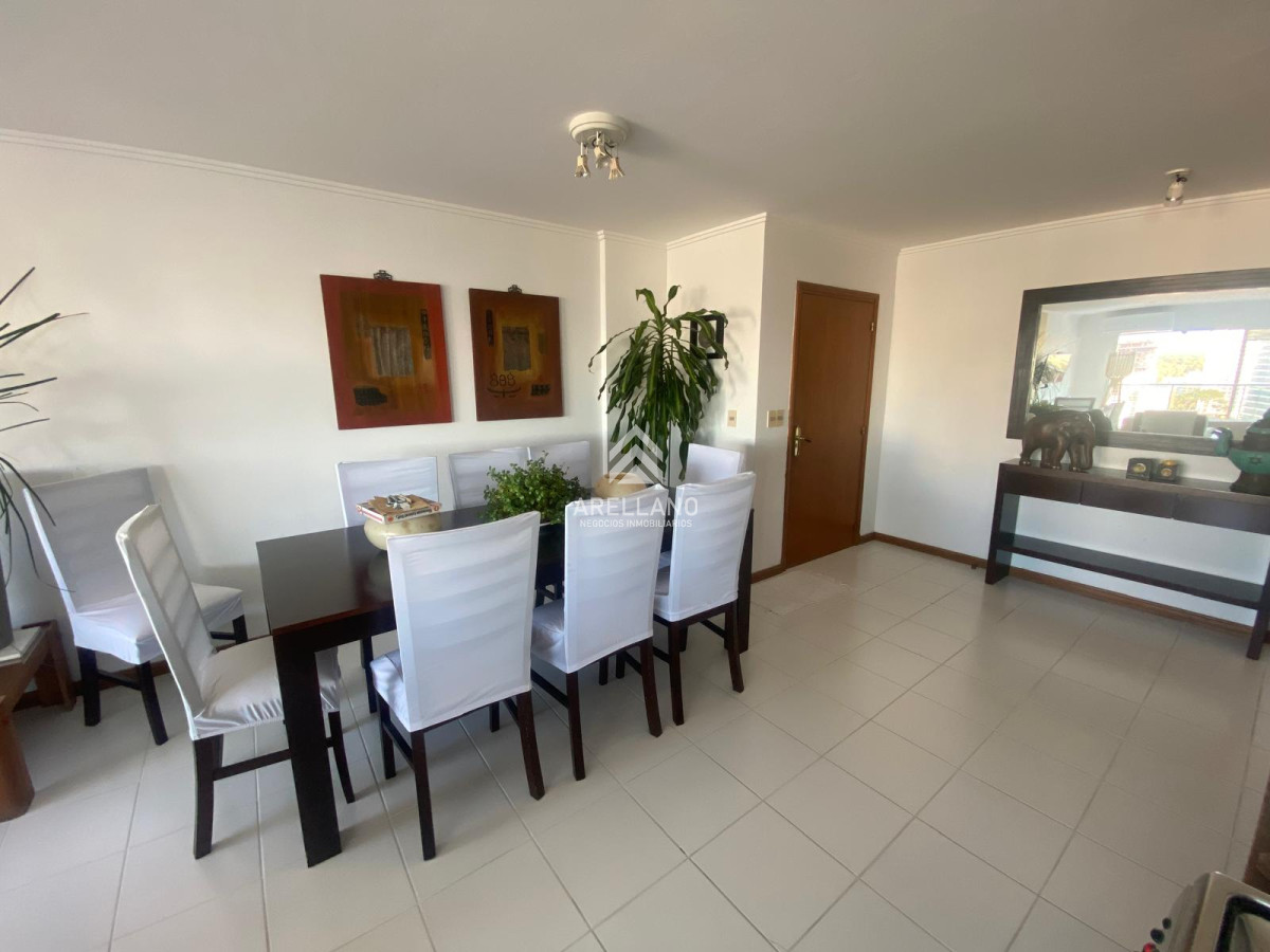 Apartamento ID.4238 - Apartamento 3 dormitorios en alquiler temporal Playa Brava, Punta del Este