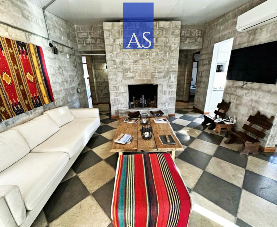 Casa moderna 2 dormitorios y 2 baños Punta del Este - GoPunta - Portal Inmobiliario de Punta del Este - Maldonado