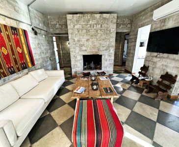 Casa moderna 2 dormitorios y 2 baños Punta del Este
