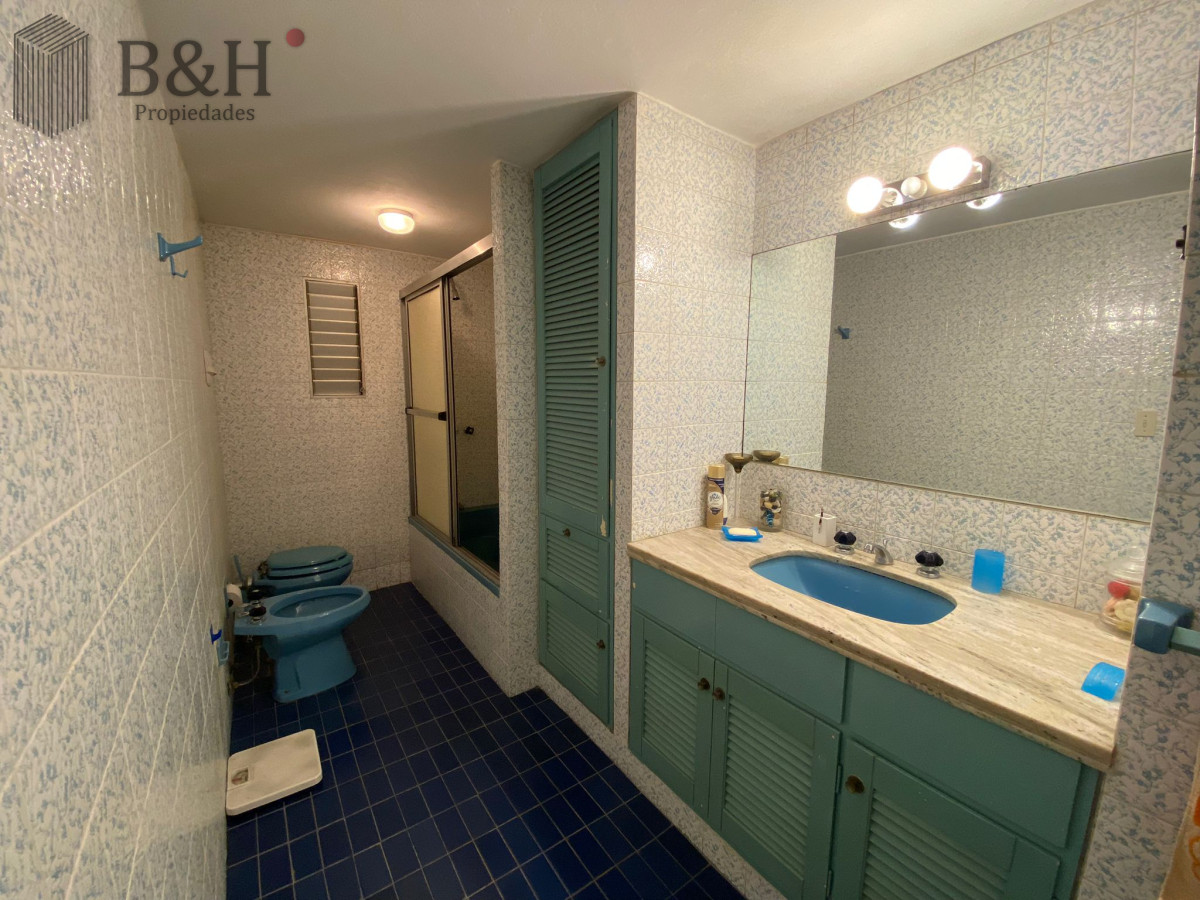 Apartamento ID.5536 - Apartamento en venta de 3 dormitorios primera linea, Mansa
