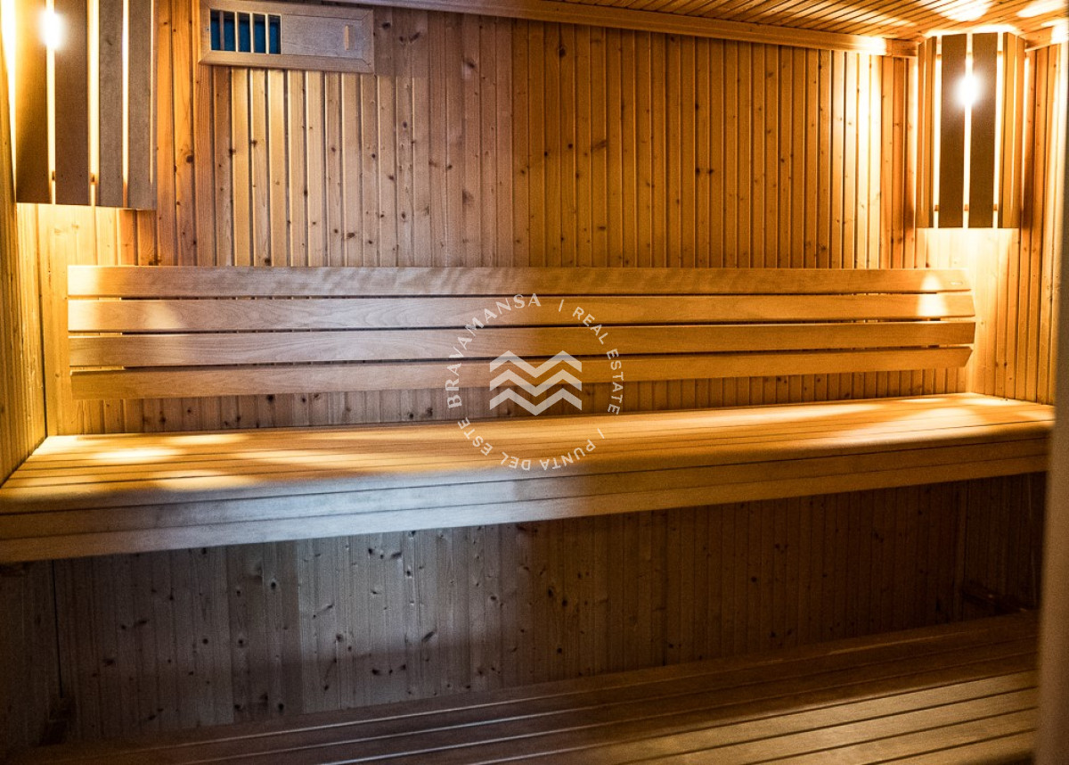 Apartamento ID.468 - Apartamento en alquiler temporal, 2 dormitorios y 2 baños, Playa Brava