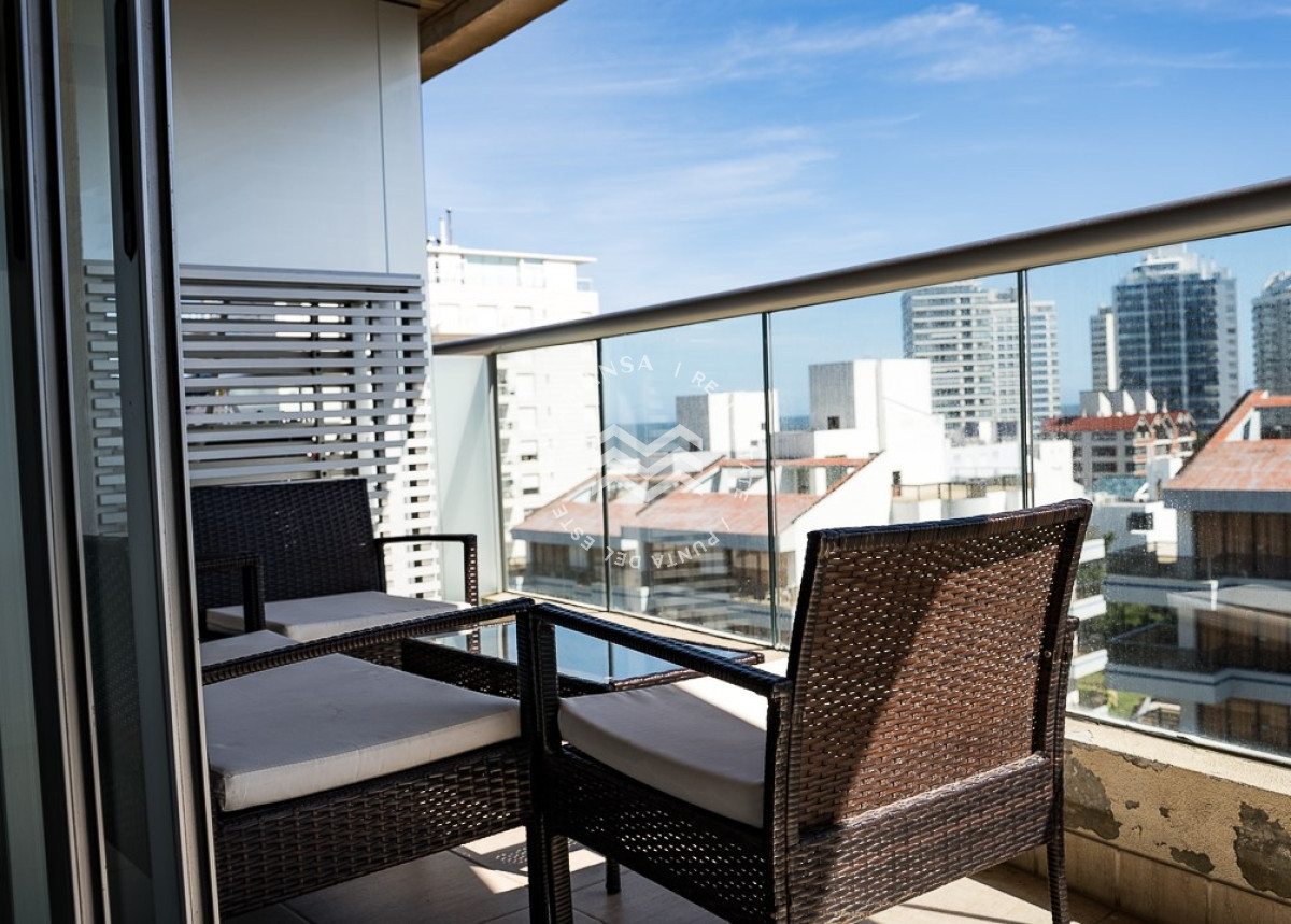 Apartamento ID.468 - Apartamento en alquiler temporal, 2 dormitorios y 2 baños, Playa Brava