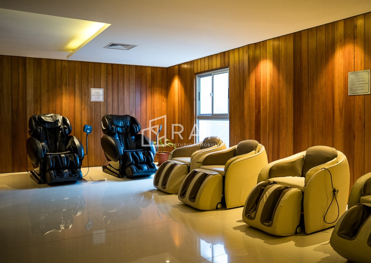 Apartamento ID.10373 - Apartamento en alquiler temporal, 2 dormitorios y 2 baños, Playa Brava