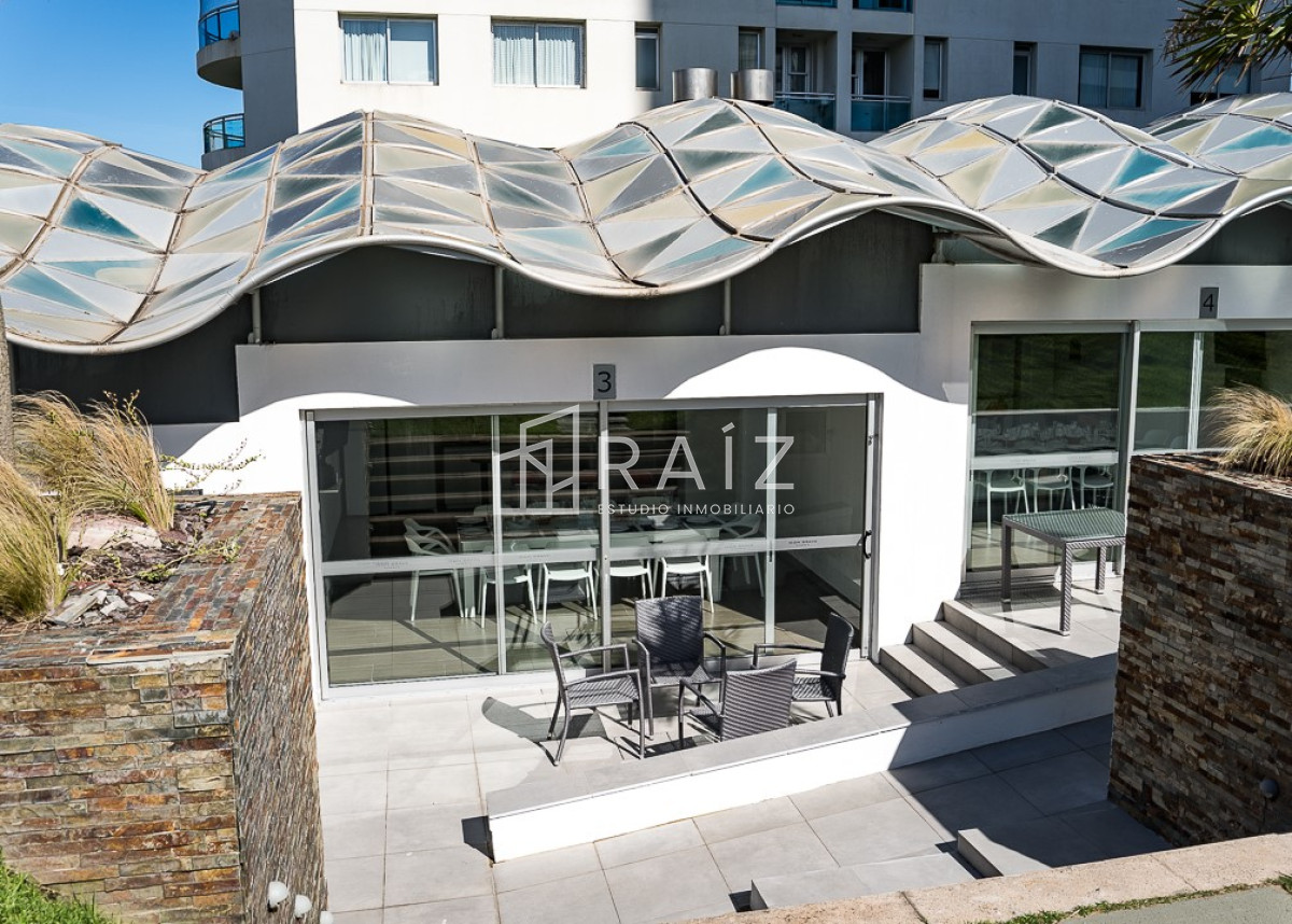 Apartamento ID.10373 - Apartamento en alquiler temporal, 2 dormitorios y 2 baños, Playa Brava