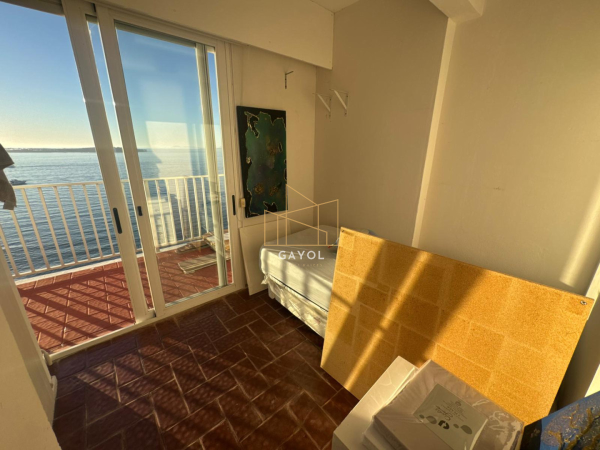 Apartamento ID.1071 - Penthouse en alquiler temporal, 3 dormitorios, parada 1 playa mansa, Punta del Este