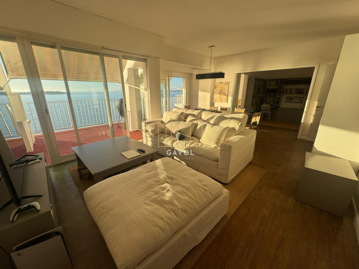 Apartamento ID.1071 - Penthouse en alquiler temporal, 3 dormitorios, parada 1 playa mansa, Punta del Este
