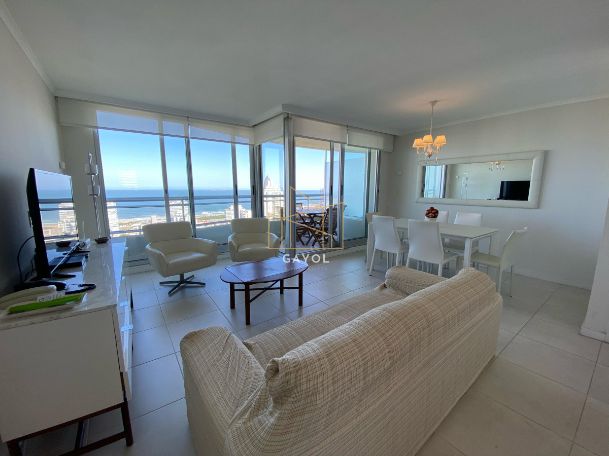 Apartamento ID.1256 - Penthouse en alquiler anual, Playa Brava Punta del Este
