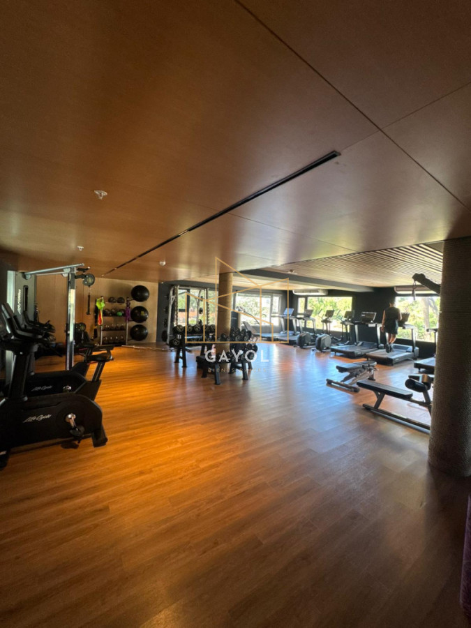 Apartamento ID.1258 - Apartamento en alquiler anual, 2 dormitorios, 2 baños, Parada 15, Punta del Este