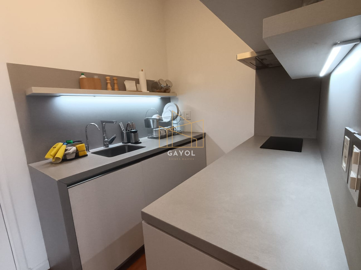 Apartamento ID.1071 - Penthouse en alquiler temporal, 3 dormitorios, parada 1 playa mansa, Punta del Este