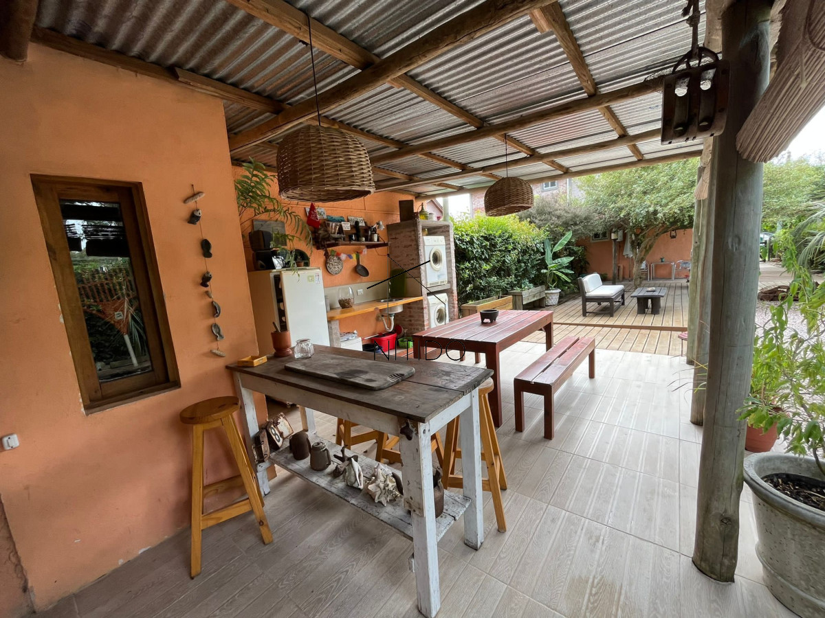Casa ID.91 - Casa en venta 4 dormitorios, El tesoro, La Barra