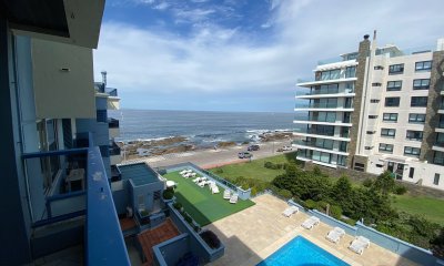 Apartamento en venta de 2 dormitorios en Punta del Este, Peninsula