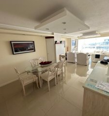 Apartamento en venta de 2 dormitorios en Punta del Este, Rosevelt