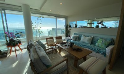 Hermoso Penthouse en venta de 2 dormitorios