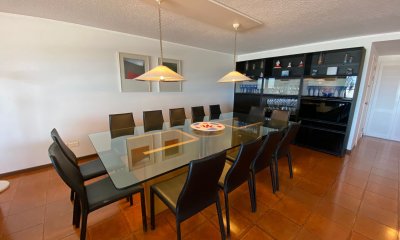 Apartamento en venta de 3 dormitorios en Punta del Este, Brava