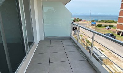 Venta de apto a estrenar  de 2 dormitorios en Punta del Este, Mansa