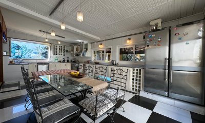 Casa en Venta de 5 dormitorios, en Manantiales