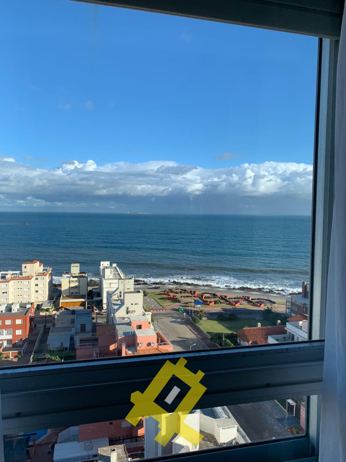 Apartamento ID.102 - Hermoso Apartamento con vista a Playa Brava