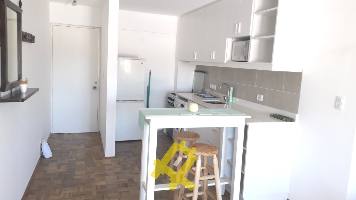 Apartamento ID.88 - Apartamento en venta en Peatonal de Maldonado. Buen estado