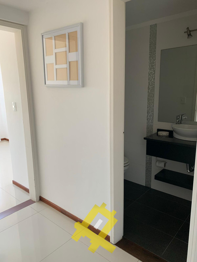 Apartamento ID.102 - Hermoso Apartamento con vista a Playa Brava