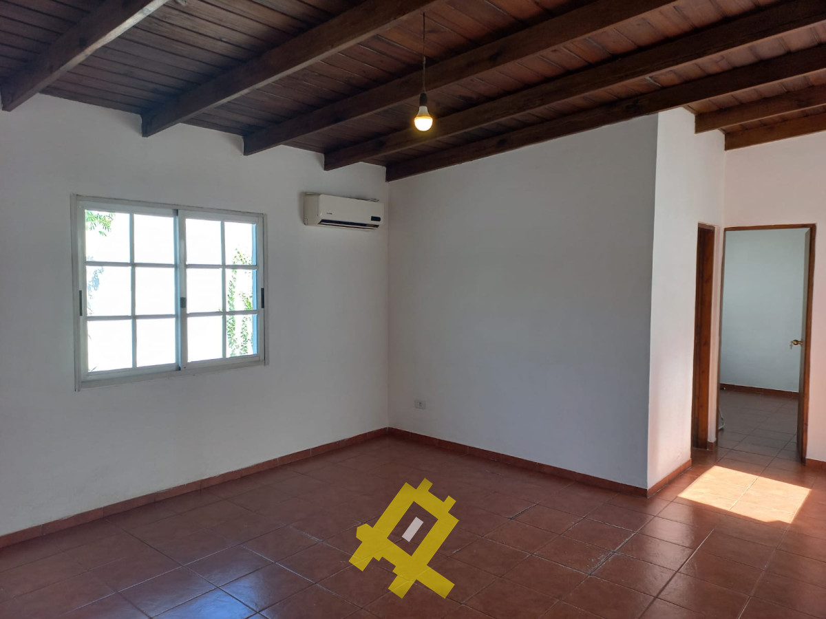 Casa ID.114 - Casa  centro de Maldonado 2 dormitorios calle Dodera.
