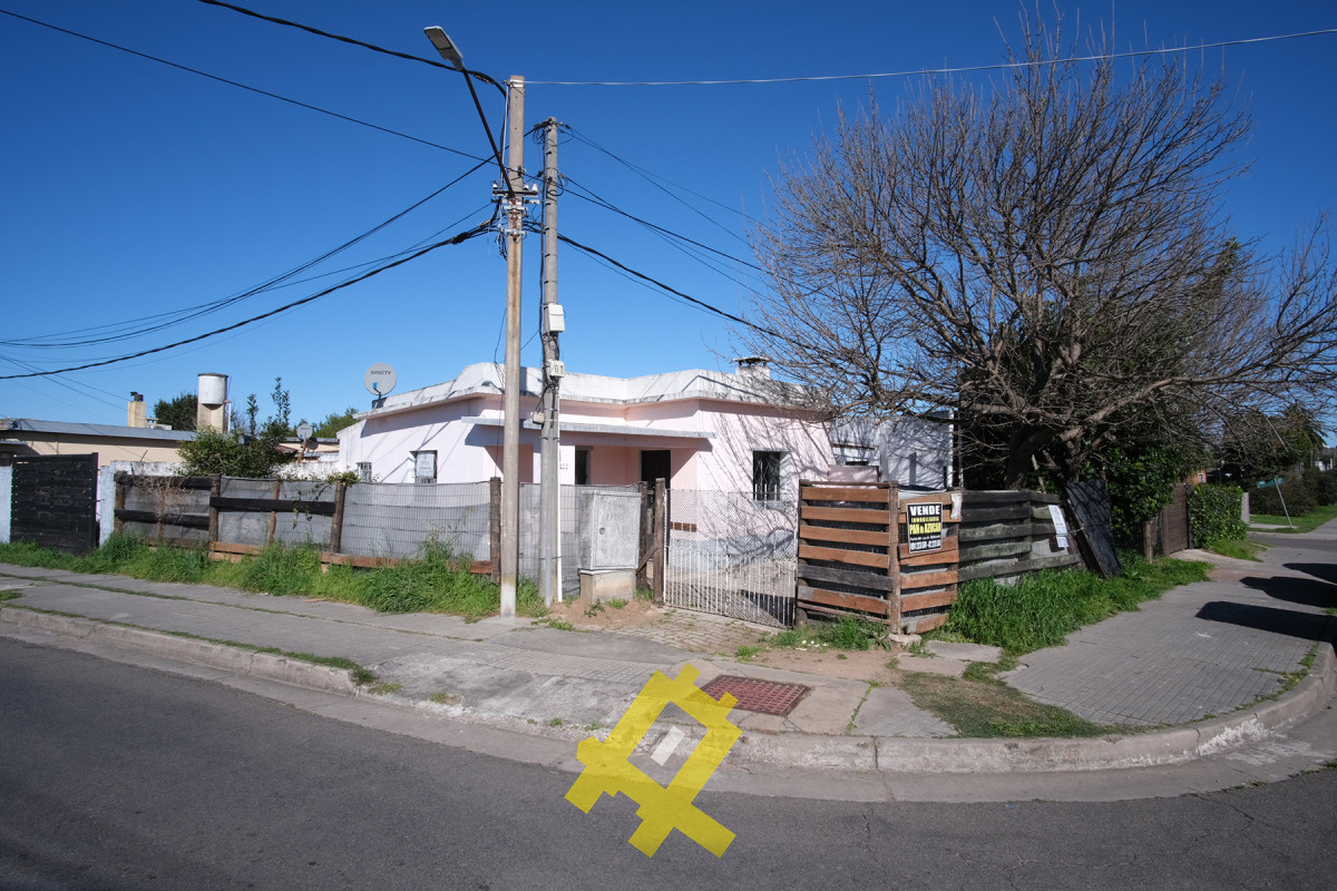 Casa ID.122 - Casa Ideal Renta, 3 casas en un padrón 