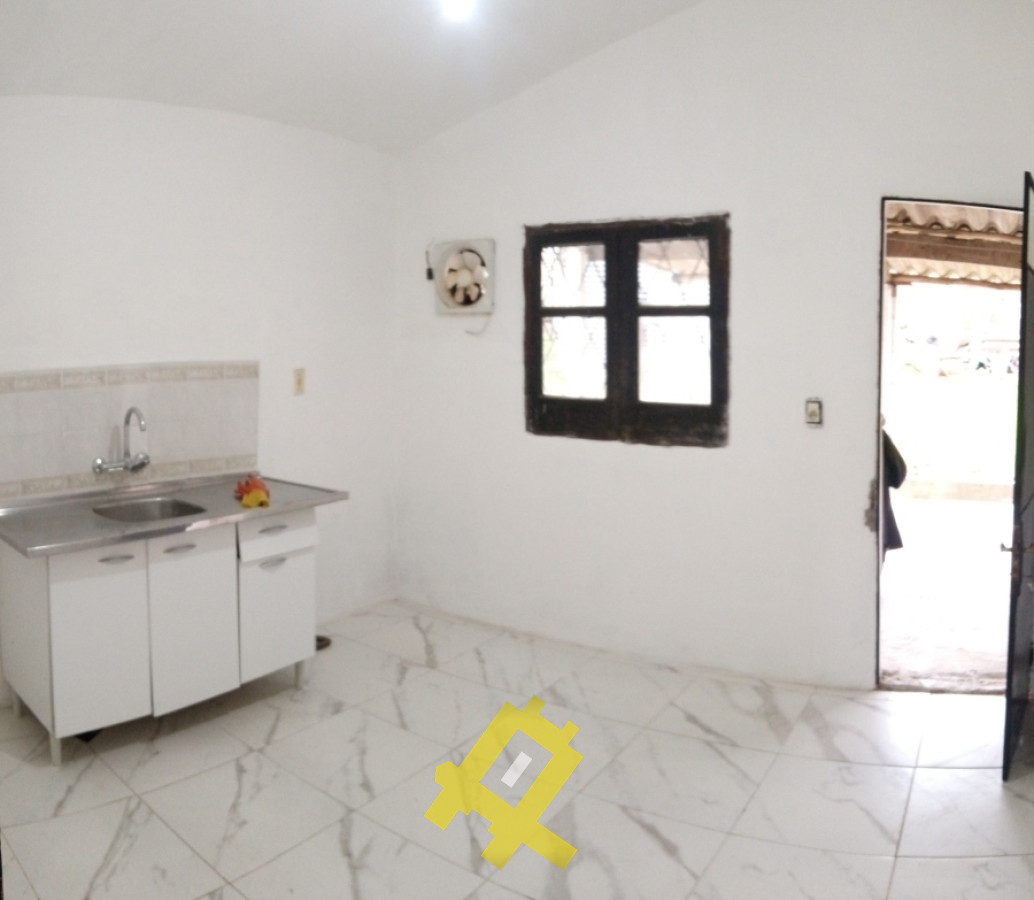 Casa ID.95 - Casa 2 dormitorios , garage , deposito