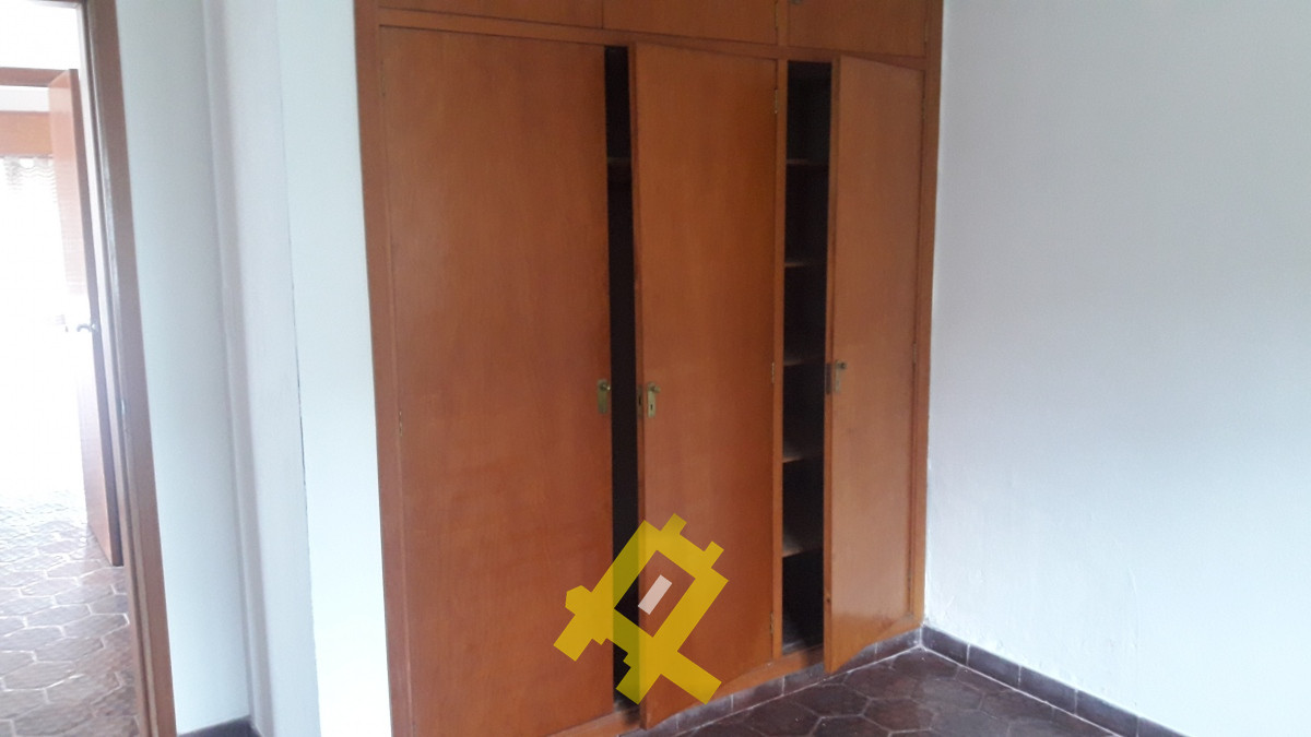 Casa ID.69 - CASA PROPIEDAD HORIZONTAL EN BARRIO IPORA