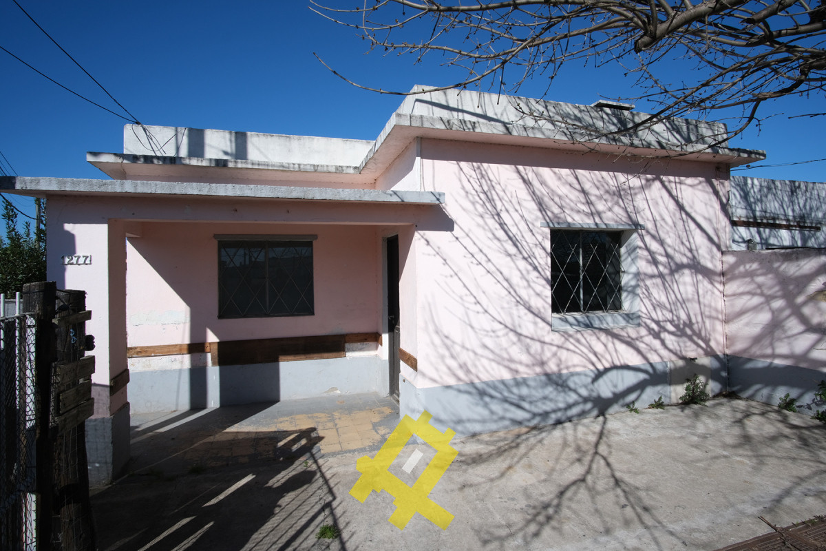 Casa ID.122 - Casa Ideal Renta, 3 casas en un padrón 