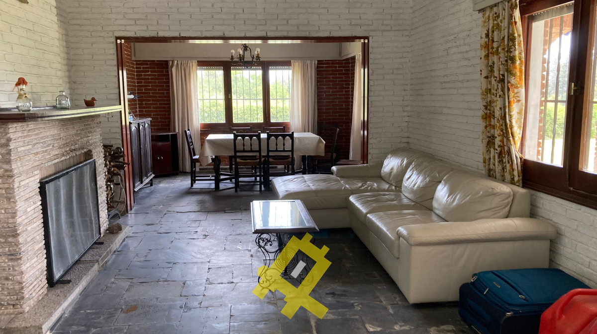 Casa ID.23 - Hermoso Chalet ideal para descanso en zona de chacras de Maldonado, cerca de la ciudad, de Punta del Este, Playas, Punta Ballena.