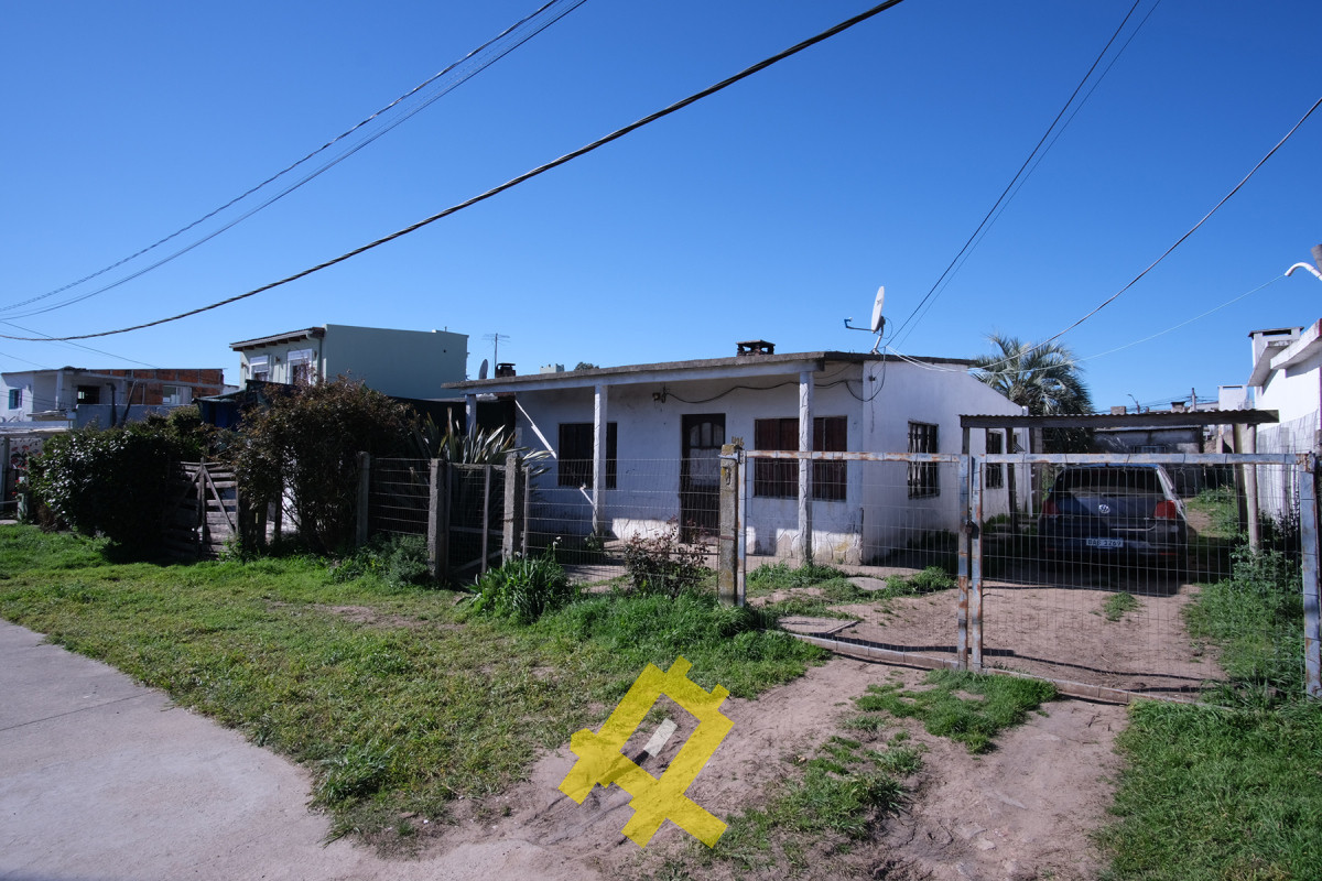 Casa ID.126 - Oportunidad  casa 3 dormitorios