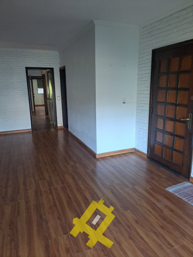 Casa ID.151 - Chalet en Venta barrio California Park